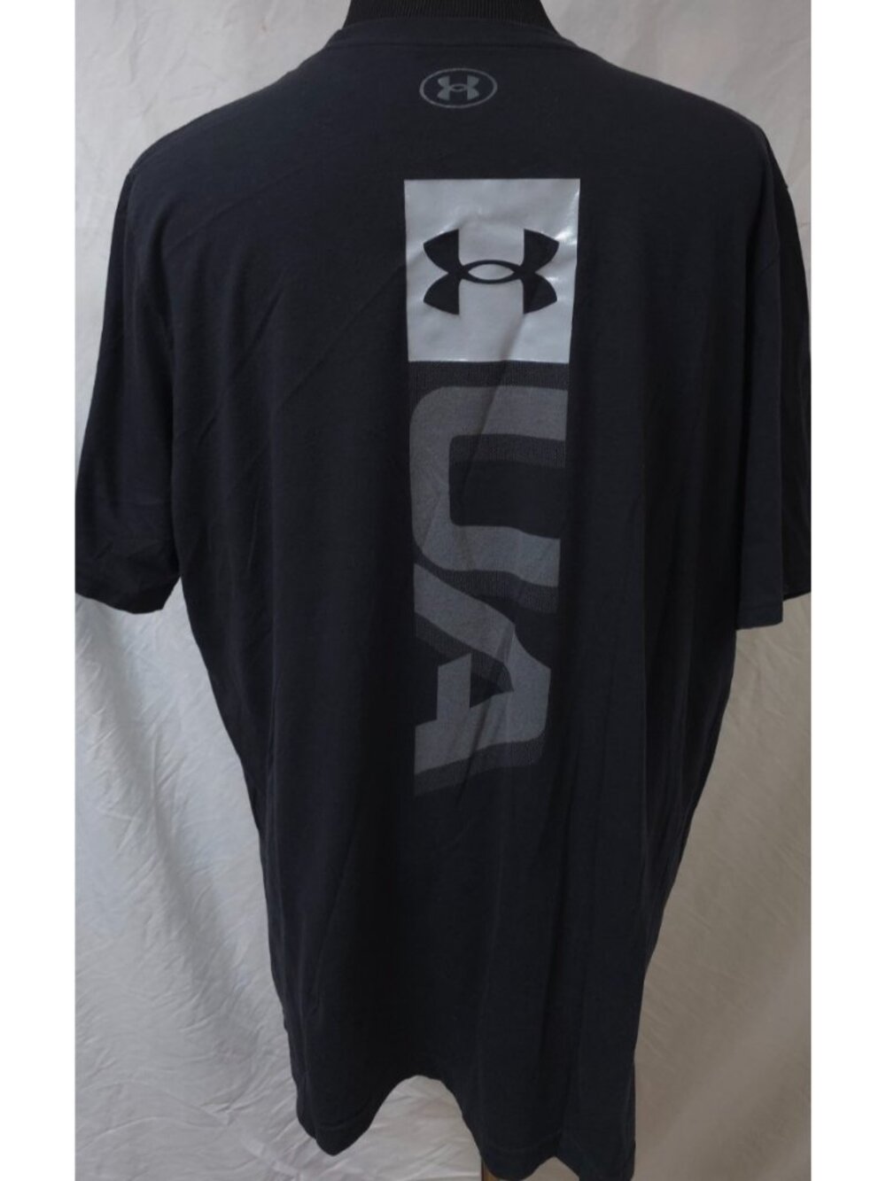 Under Armour Heat Gear Loose Fit Mens 3XL Black Big UA Logo Spellout T-Shirt
